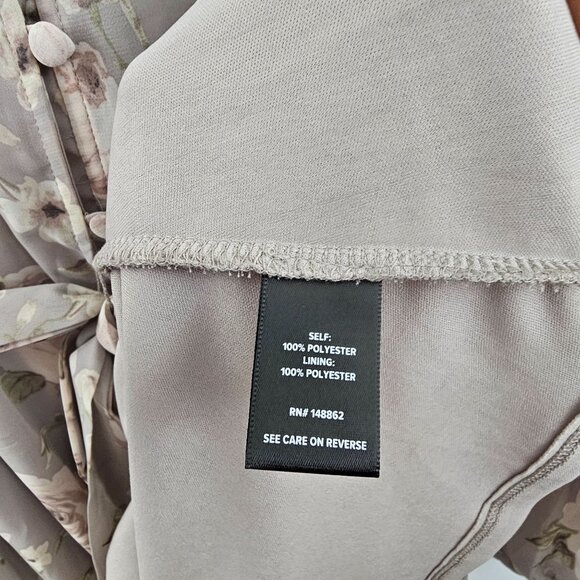 Torrid Maxi Dress Floral Long Sleeve 1X Gray Beige Tiered Chiffon Lined Boho NEW - Picture 6 of 12